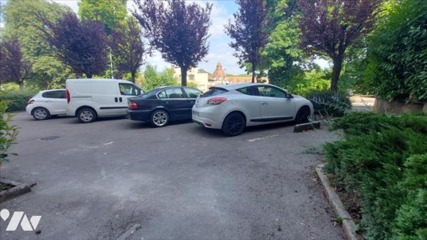 local pro 10 rue de Dole