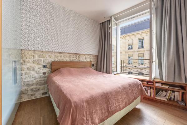 Appartement Paris 1 er - PLACE DES VICTOIRES / COQUILLÈRE