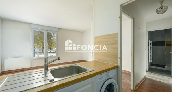 À vendre Appartement 2 pièces 42.41 m² - La Varenne St Hilaire 94210