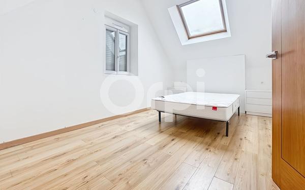 Maison à vendre    5 pièces •  Marcilly-sur-Eure