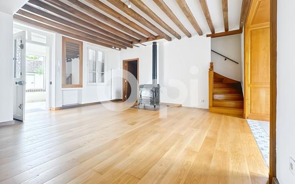 Maison à vendre    5 pièces •  Marcilly-sur-Eure