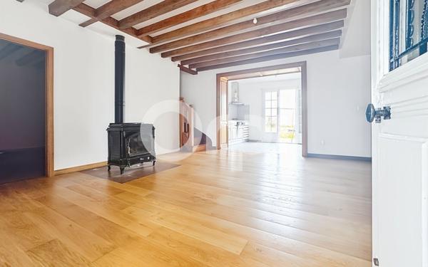 Maison à vendre    5 pièces •  Marcilly-sur-Eure