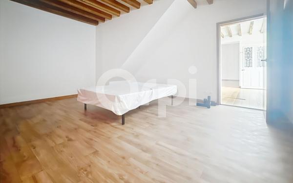 Maison à vendre    5 pièces •  Marcilly-sur-Eure