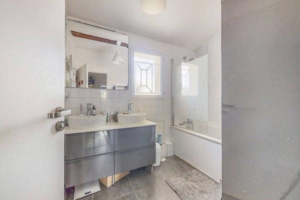 Eysines (33320) Maison T5 Eysines Migron