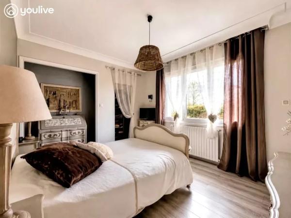MAISON D’ARCHITECTE 212 M² – PLAIN-PIED – TERRAIN 2 628 M² – LA ROCHE-SUR-YON NORD
