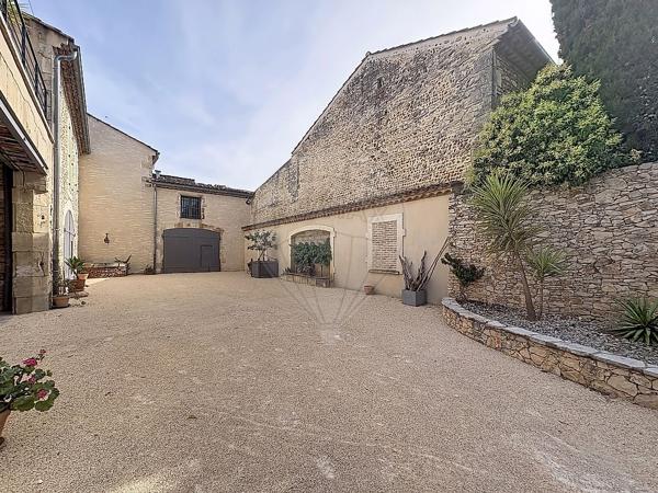 Maison 4 chambre(s) de luxe à vendre - Nîmes, Gard - 30