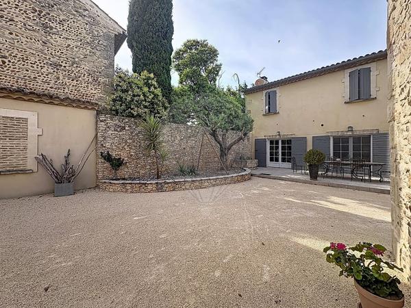 Maison 4 chambre(s) de luxe à vendre - Nîmes, Gard - 30