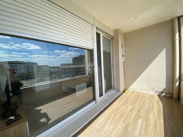 Appartement Cergy 1 pièce(s) 24,08 m2 Loyer 799 €/mois charges comprises **  - Référence  MG11227