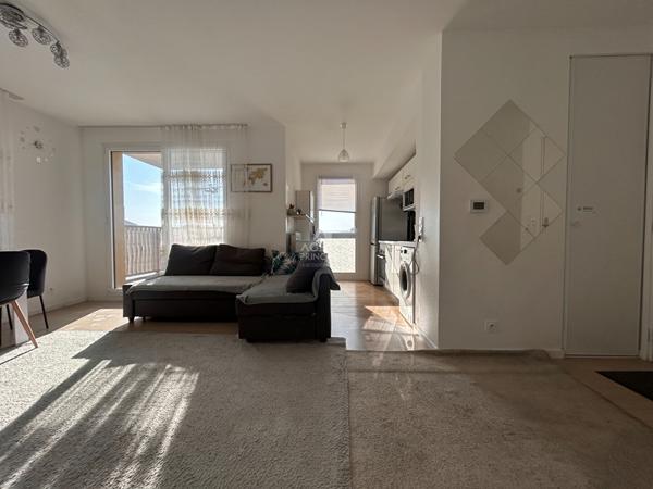 Appartement Carrières Sous Poissy 2 pièce(s) meublé 42.30 m2 Loyer 1 050 €/mois charges comprises **  - Référence  9115