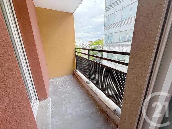 Appartement F2 à vendre  2 pièces - 38 m 2   BOBIGNY  - 93