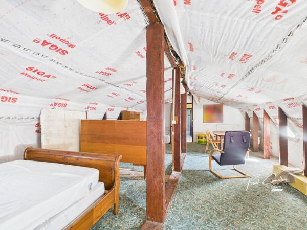 Superbe propriété de 9 pièces à 10mn des plages