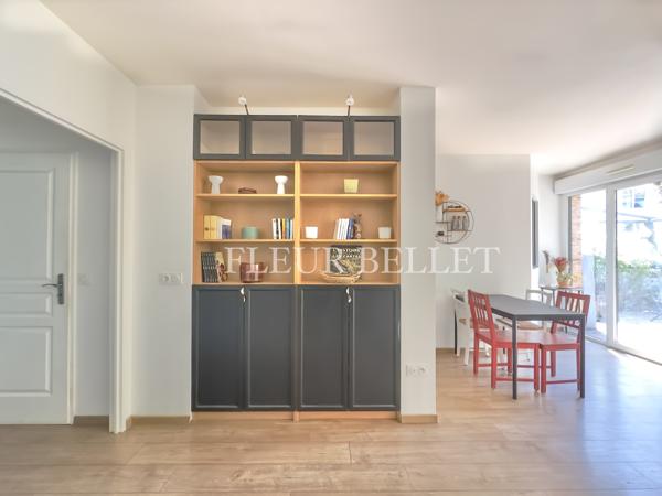 Appartement
         3 pièces
        - 60 m² Exclusivité 460 000 € *
