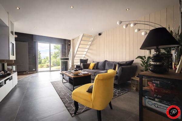 Maison familiale 110m2 COEX 3 chambres, 747m2 de terrain et dépendances Toutes les caractéristiques