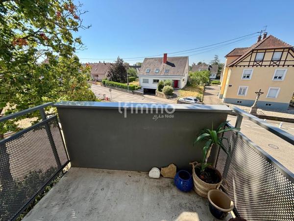 Appartement loué T3 avec balcon, cave, loggia et parking.