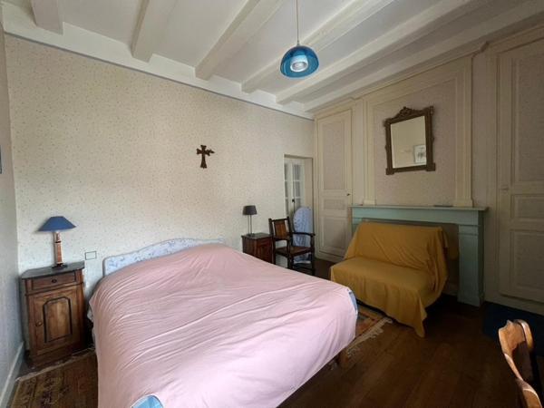 Dans le centre de DANGE SAINT ROMAIN