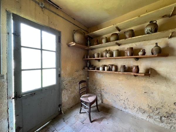 Dans le centre de DANGE SAINT ROMAIN