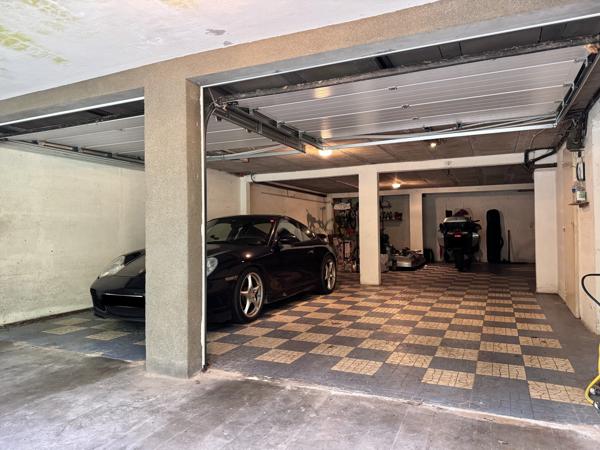 Acheter Maison 9 pièces - 371 m²