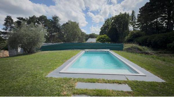 Acheter Maison 9 pièces - 371 m²