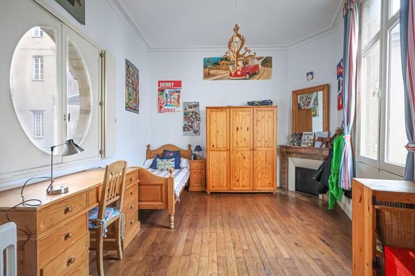 Acheter Appartement 8 pièces - 265 m²