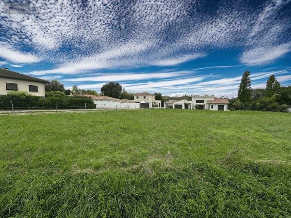 Terrain à Batir à vendre à Cornebarrieu en Haute-Garonne (31700), ref : VT062-31003