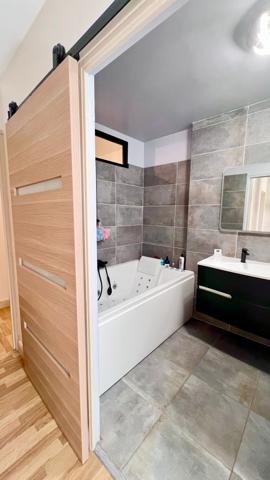 CHATILLON SUR SEINE :Appartement moderne de 130m² proche du centre ville au cœur de la nature sur 2 hectares Châtillon-sur-Seine (21400)