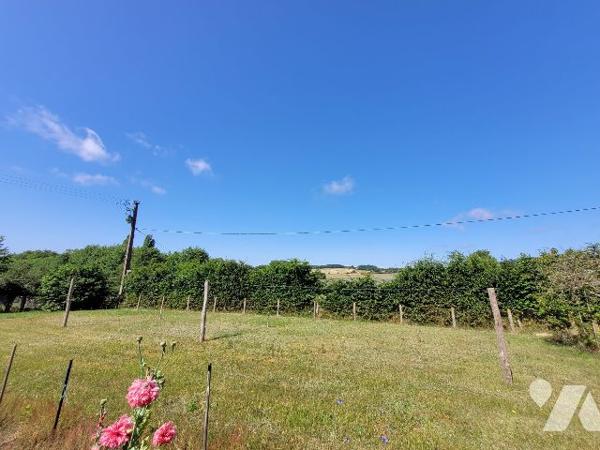 MAISON ANCIENNE HAMEAU CALME