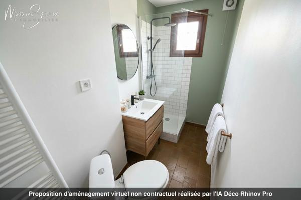 Grande maison P7 sur un grand terrain au coeur de SAINT JEAN DE TOUSLAS