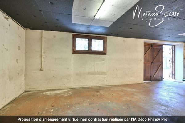Grande maison P7 sur un grand terrain au coeur de SAINT JEAN DE TOUSLAS