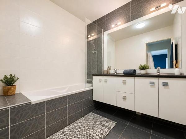 NANTES CENTRE Feydeau - Appartement T4 90m² avec terrasses et garage.  