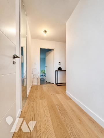 NANTES CENTRE Feydeau - Appartement T4 90m² avec terrasses et garage.  