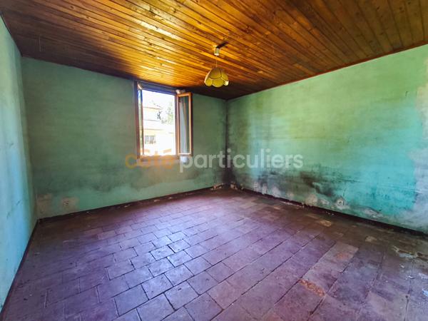 Vente
                Maison113 m² - 5 Pièces -
                    MONT DE MARSAN (40000)