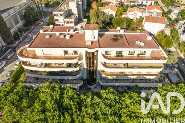 Appartement à vendre 6 pièces 211 m² Cagnes-sur-Mer