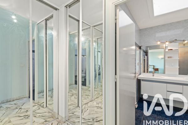 Appartement à vendre 6 pièces 211 m² Cagnes-sur-Mer