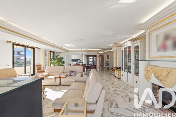 Appartement à vendre 6 pièces 211 m² Cagnes-sur-Mer