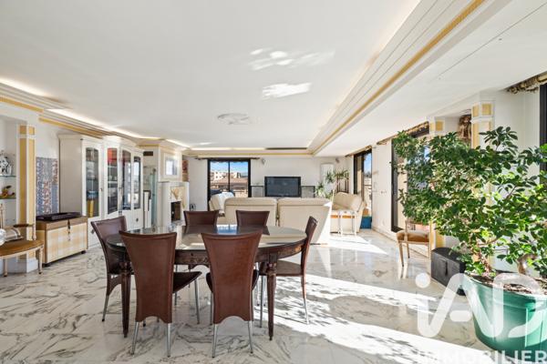 Appartement à vendre 6 pièces 211 m² Cagnes-sur-Mer