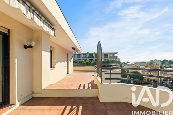 Appartement à vendre 6 pièces 211 m² Cagnes-sur-Mer