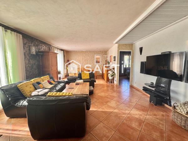 Villa d’environ 132m2, parcelle 1153m2, vue sur vignes sans vis-à-vis