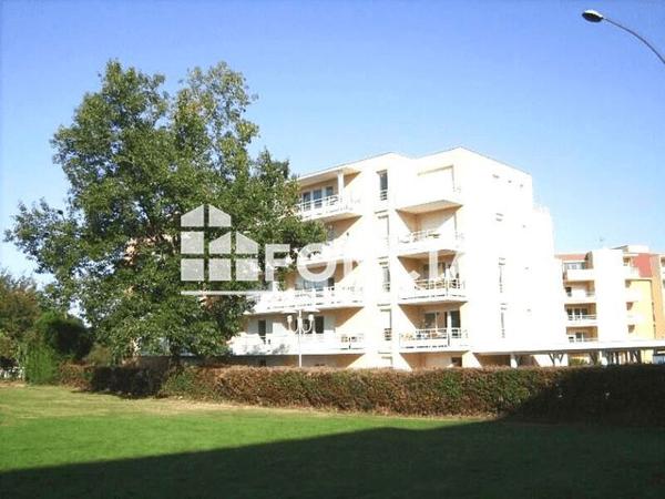 Location Appartement 2 pièces 37.2 m² - RUE DE L ABBAYE DE CITEAUX Pau 64000