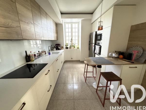 Maison à vendre 9 pièces 195,39 m² Oloron-Sainte-Marie