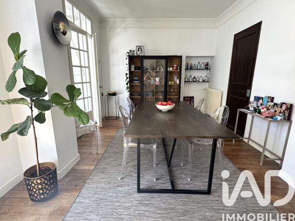 Maison à vendre 9 pièces 195,39 m² Oloron-Sainte-Marie