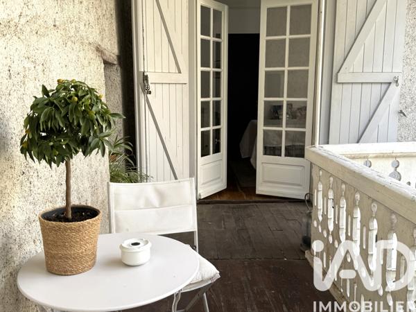 Maison à vendre 9 pièces 195,39 m² Oloron-Sainte-Marie