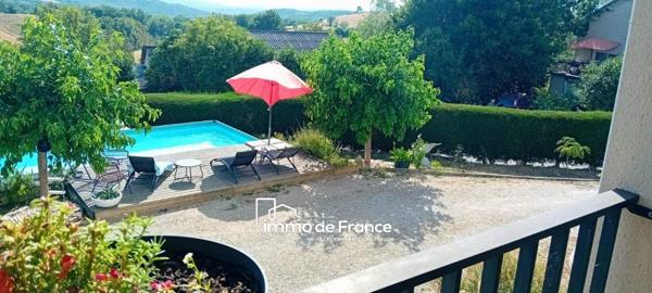 Maison T4/5  sur sous-sol complet et terrain clos de 1117 m² agrémenté d'une piscine hors sol