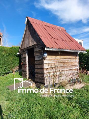 Maison T4/5  sur sous-sol complet et terrain clos de 1117 m² agrémenté d'une piscine hors sol