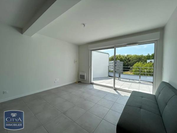 Appartement à louer 3 pièces 62.84m² Bayonne (64100)