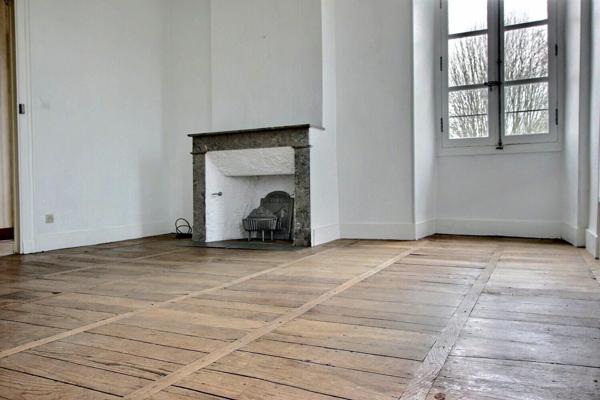 Maison à vendre    9 pièces • 350 m2 Nay