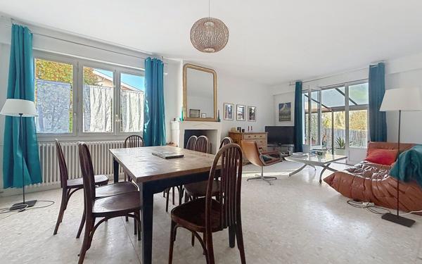 Maison à vendre    5 pièces •  La Rochelle