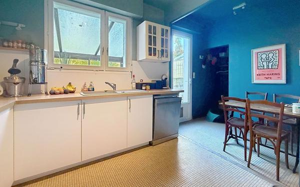 Maison à vendre    5 pièces •  La Rochelle