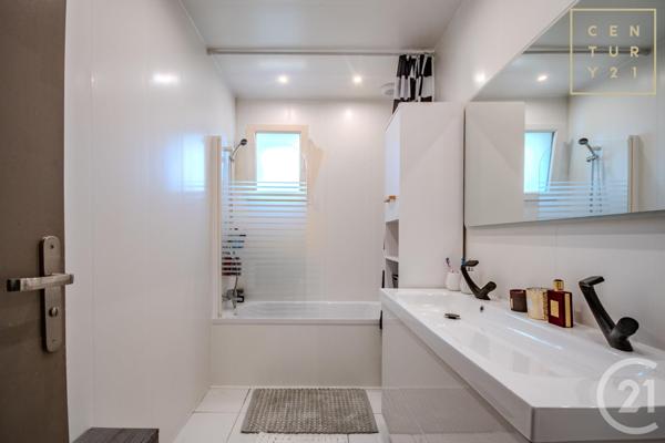 Maison à vendre  8 pièces - 140,59 m2 MAUBEUGE - 59