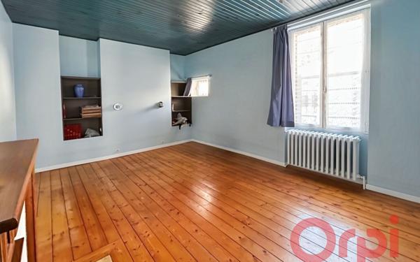 Maison à vendre    4 pièces •  Dun-sur-Auron