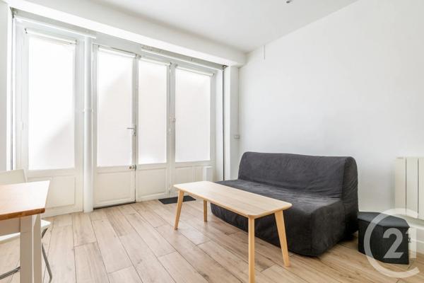 Appartement Local à vendre  2 pièces - 27,40 m 2   PARIS  - 75012